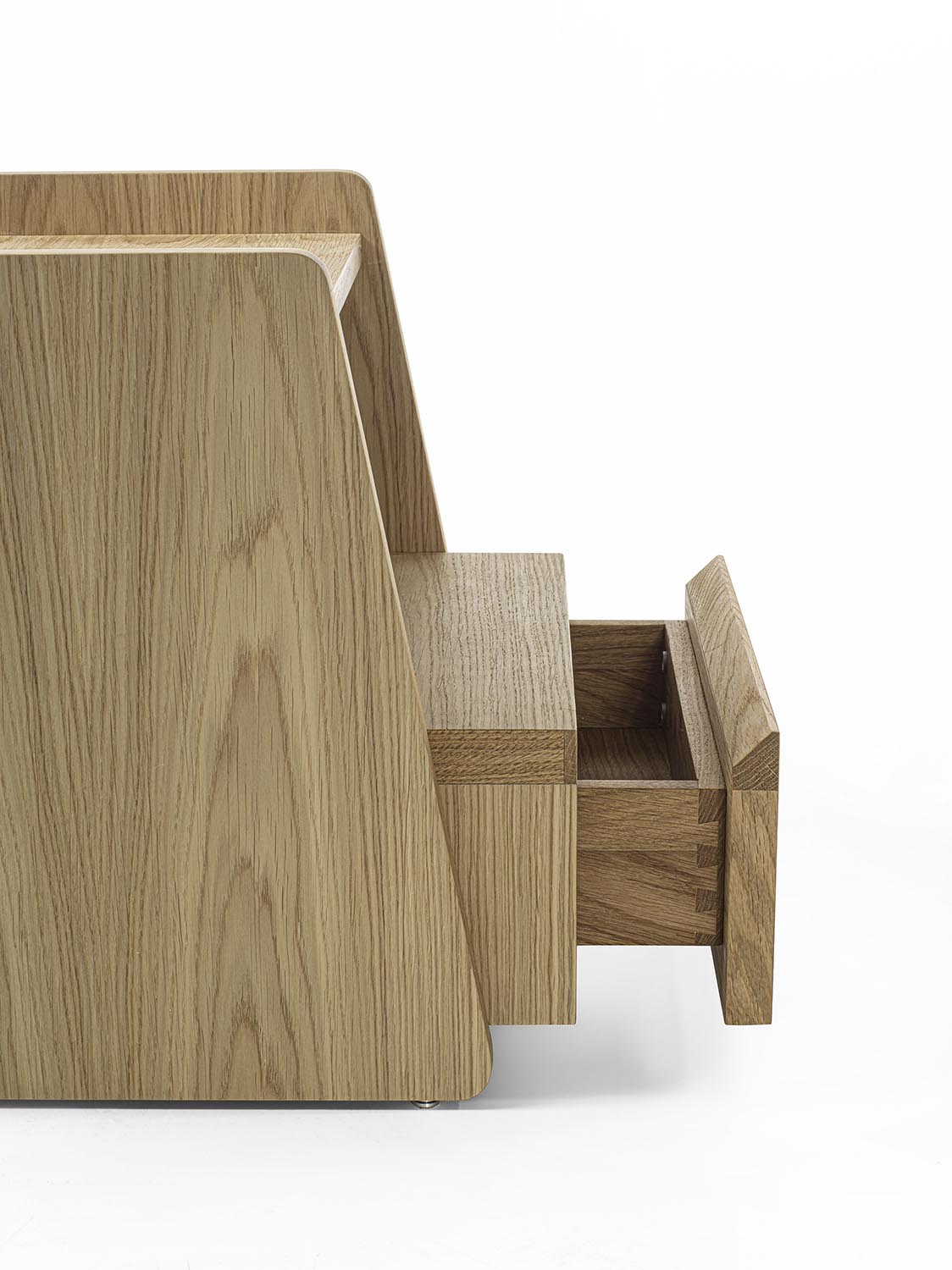 URCA NIGHT TABLE Gallery 4