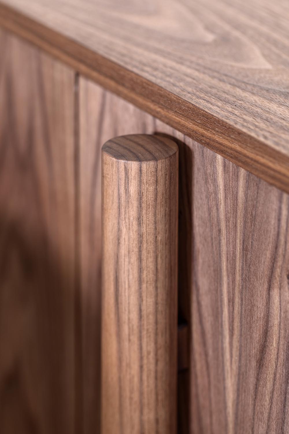 AQUA SIDEBOARD Gallery 4