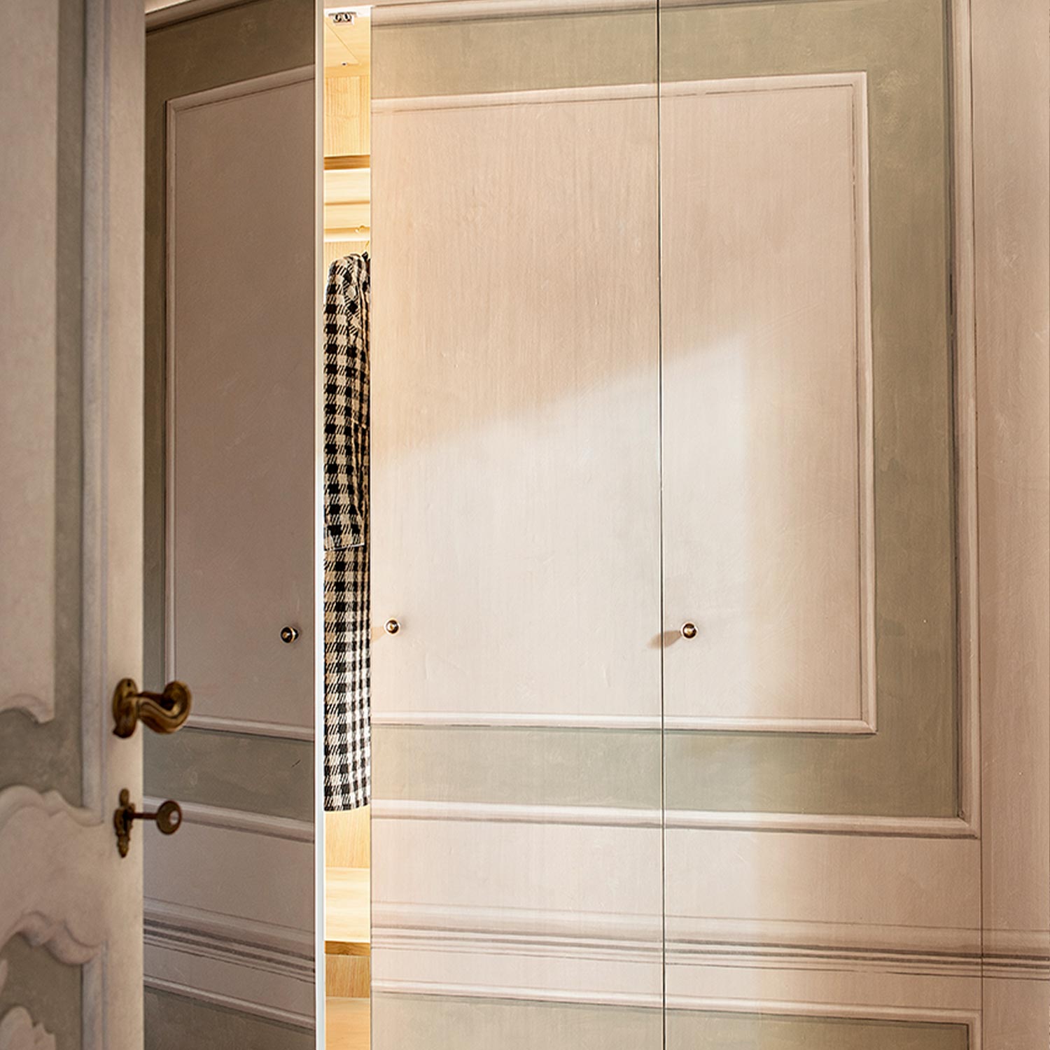 VILLA DEL BALBIANO WARDROBE